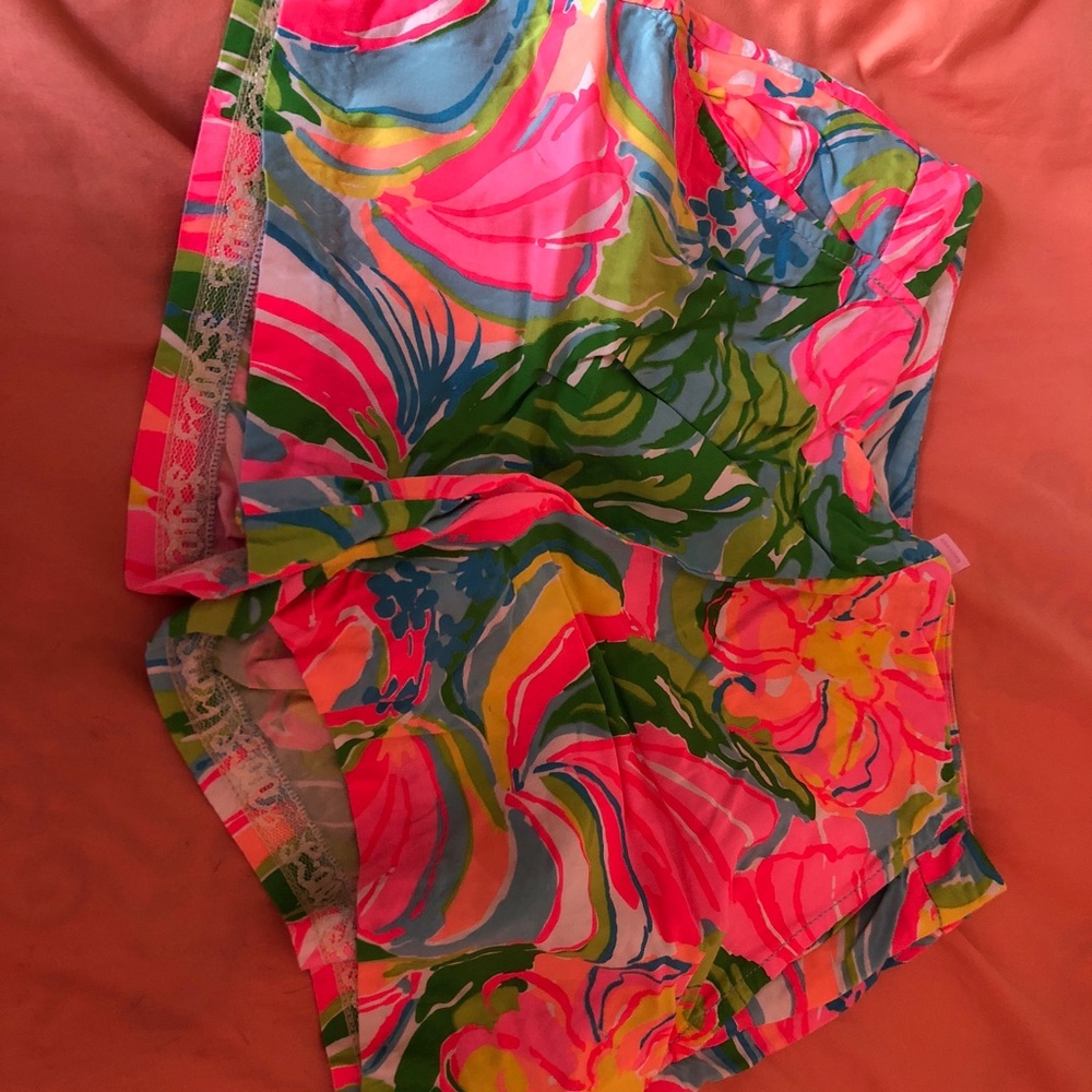 Size 00 Lilly Pulitzer Shorts